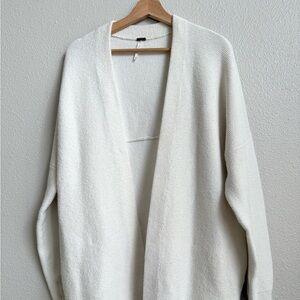 Free People Cream Open Front Cardigan Elegant Warm Cozy Soft Beautiful